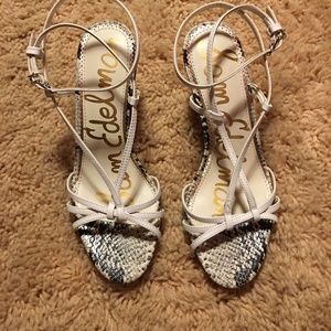 Sam Edelman  color ivory